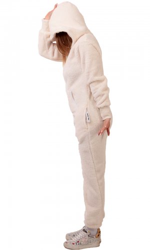 Плюшевый комбинезон белый